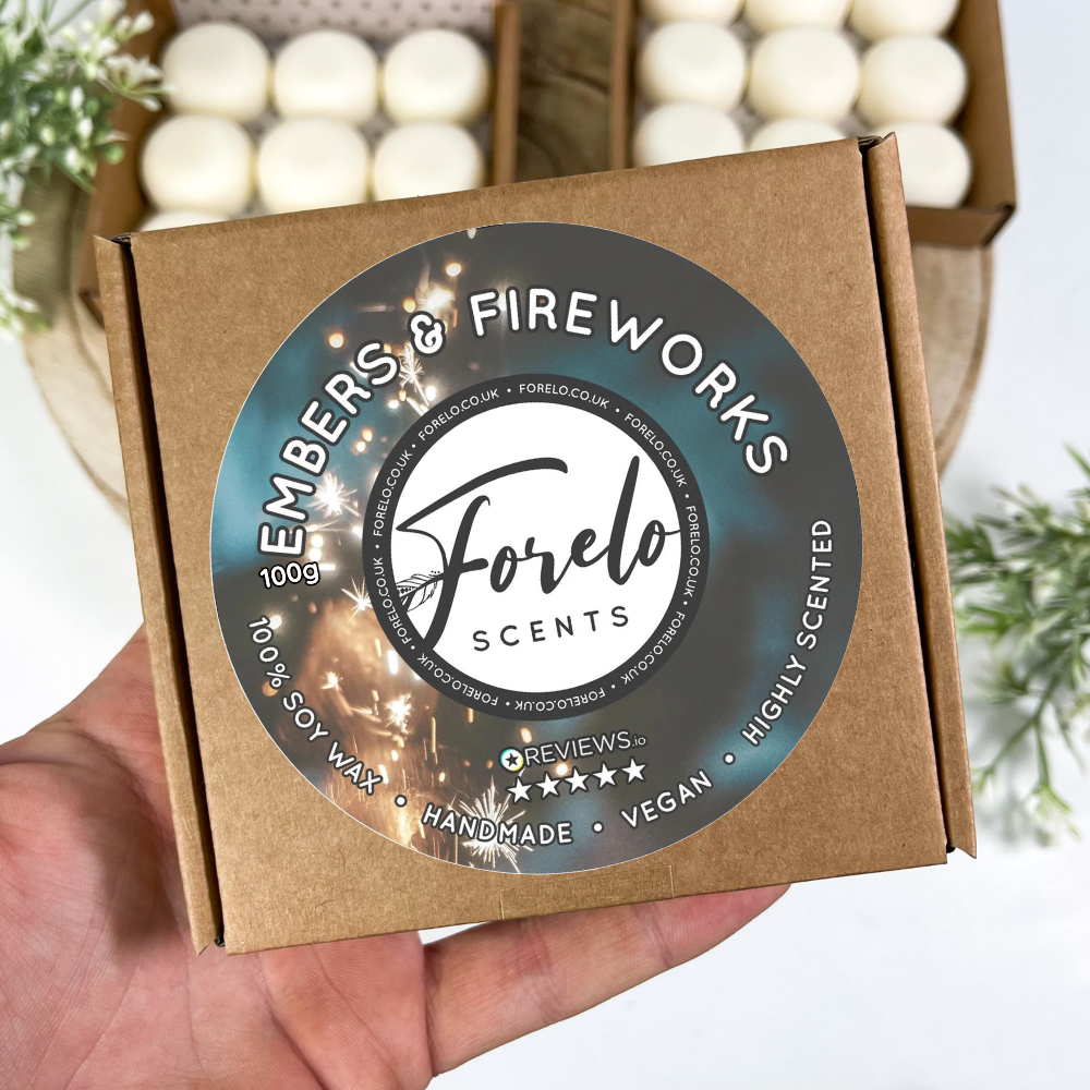 Forelo Scents Embers & Fireworks Soy Wax RRP 4.95 CLEARANCE XL 1.99